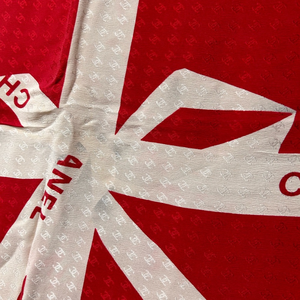 Chanel silk square scarf - Picture 3 of 9